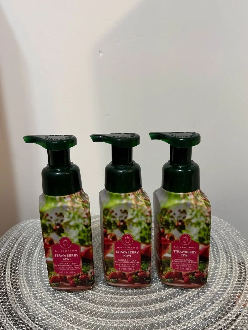 BBW Strawberry Kiwi Foaming Hand Soap Set of 3 NWT
